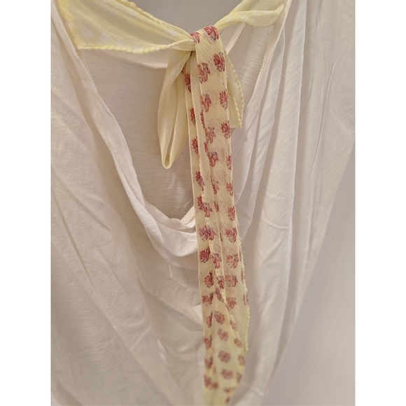 American Eagle cream t-shirt with back now, size S - Picture 3 of 3